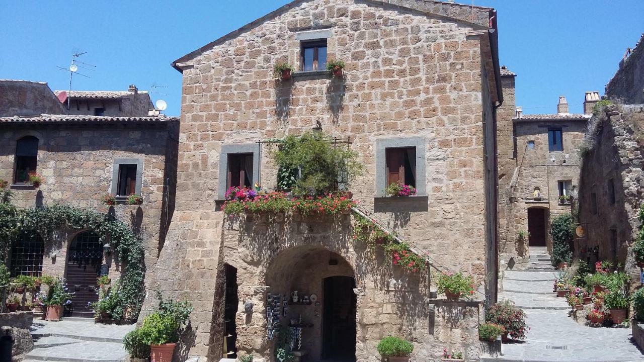 Green House - Blue House Civitella dʼAgliano المظهر الخارجي الصورة